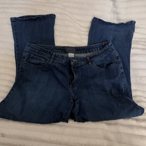 Sonoma Life + Style Women’s 16 Short Bootcut Jeans Medium Wash Stretch Denim - Picture 7 of 12